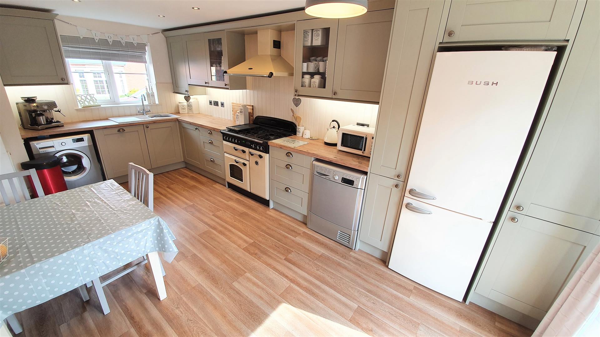 16693557 Hammond Property